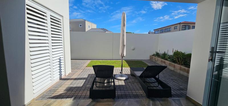 4 Bedroom Property for Sale in Blue Lagoon Western Cape